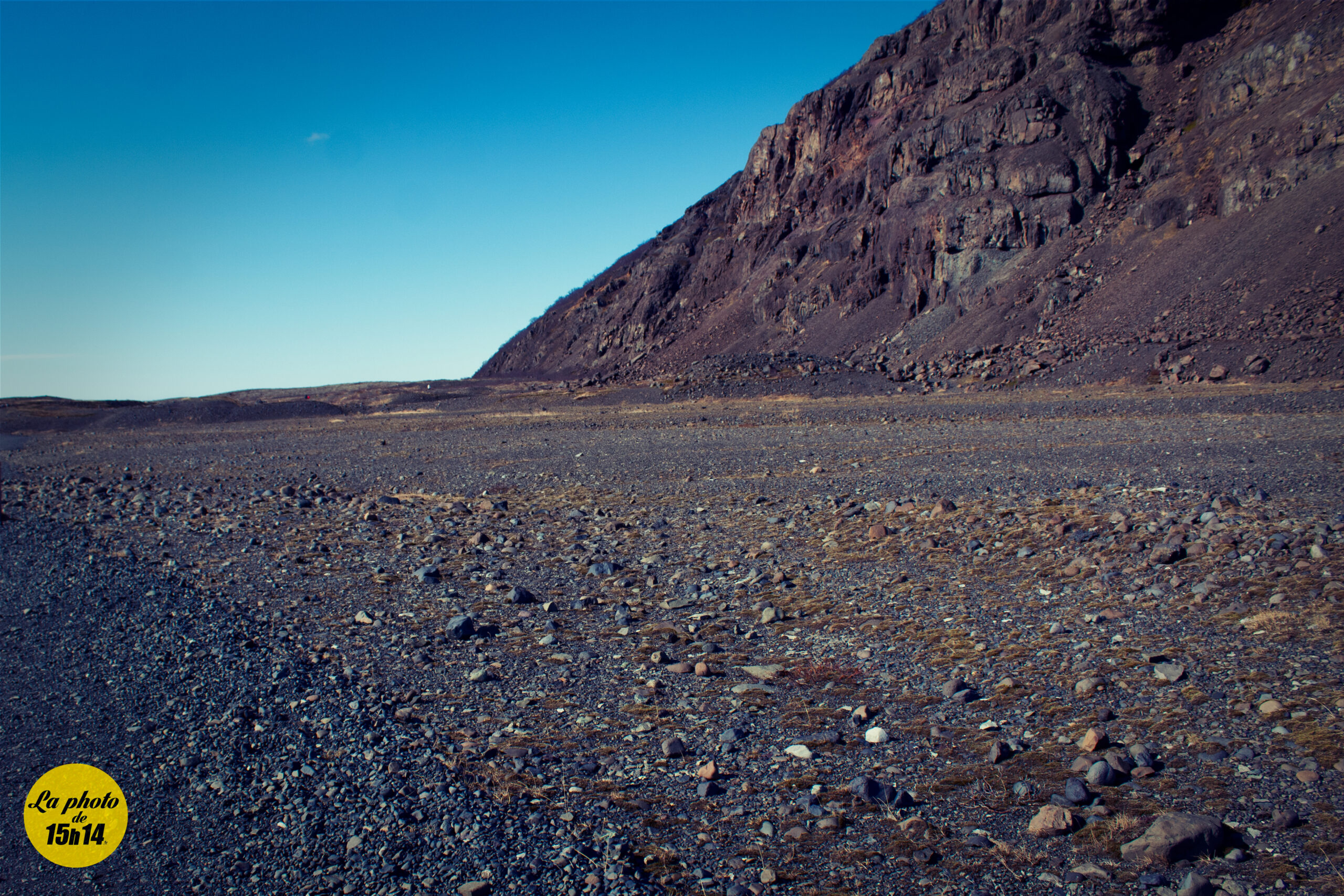 🌋 Désert volcanique en Islande : quand la Terre ressemble à la Lune