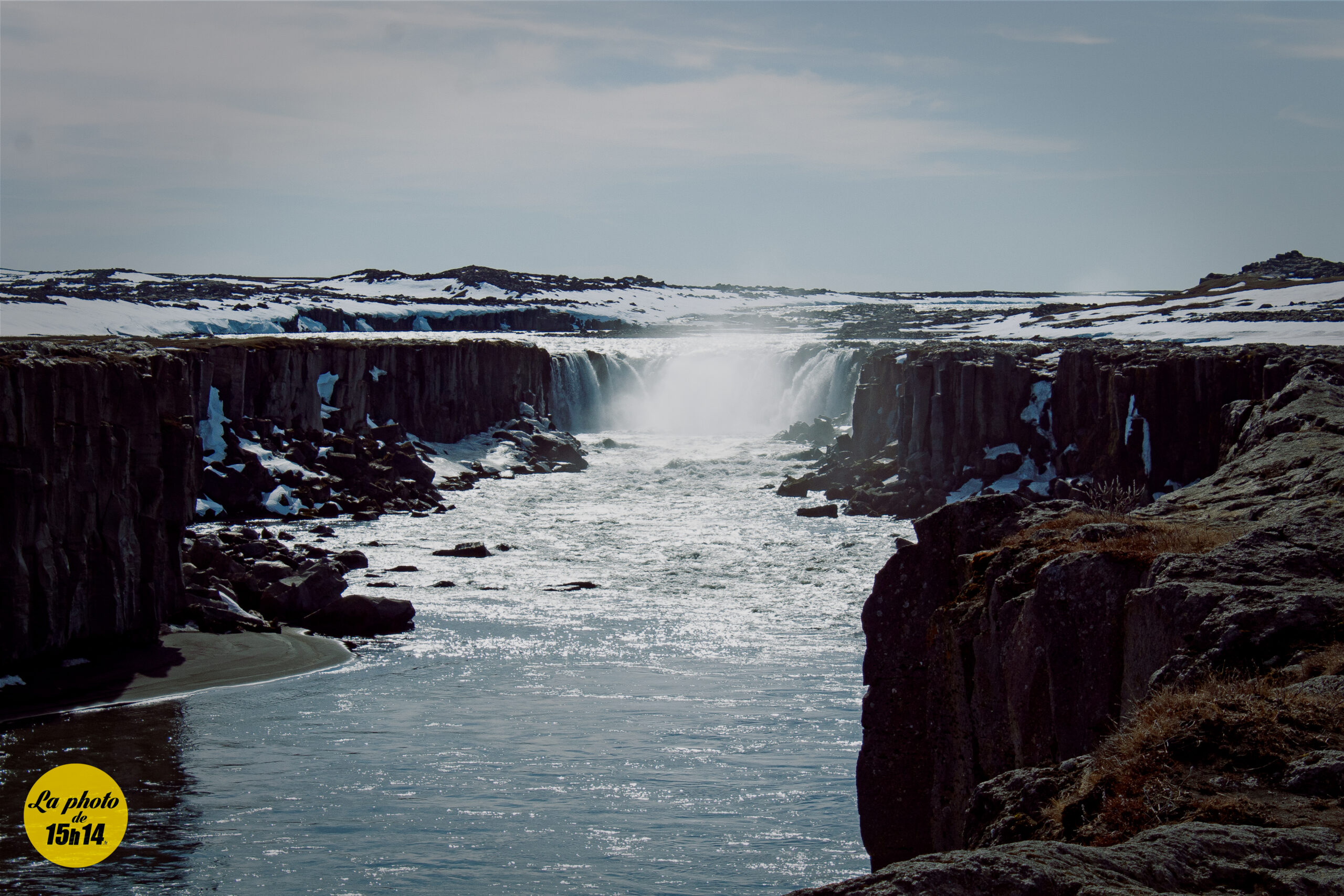 Selfoss Islande : la cascade géante du canyon de Jökulsárgljúfur